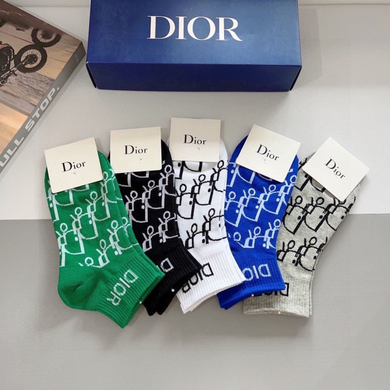 DIOR